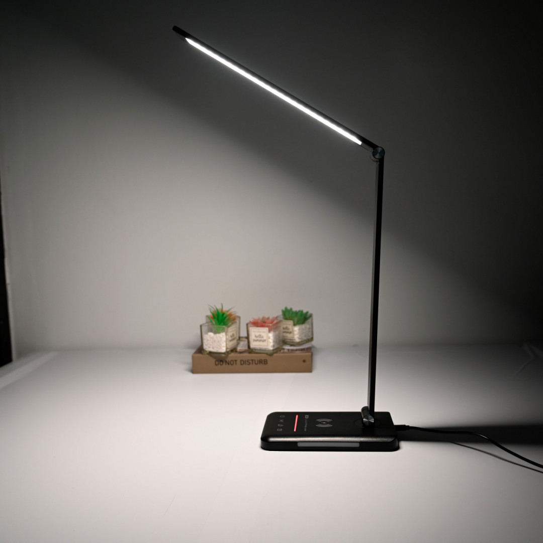 LED stolní lampa bez modré složky LuDream Focus Charge+ Black
