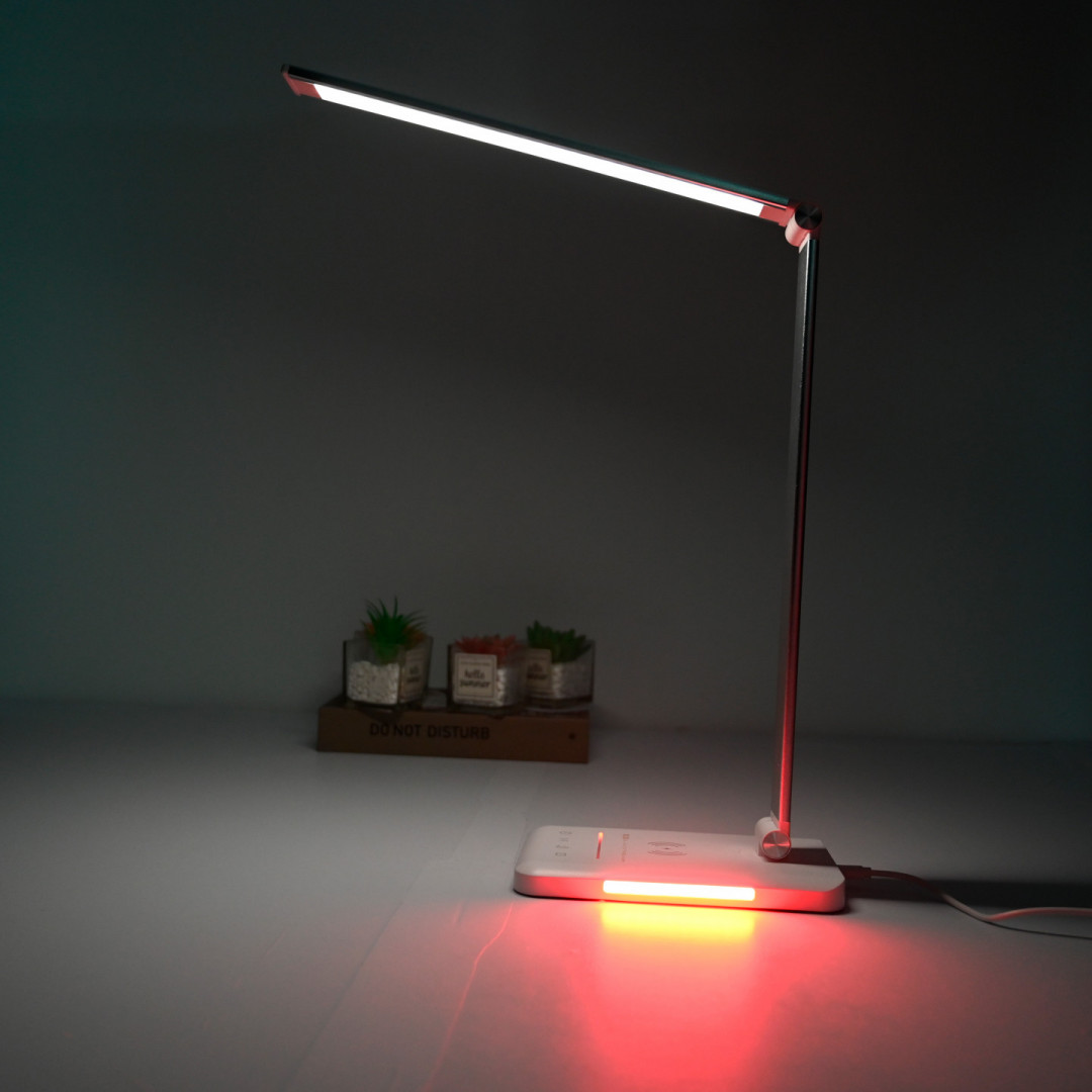 LED stolní lampa bez modré složky LuDream Focus Charge+ White