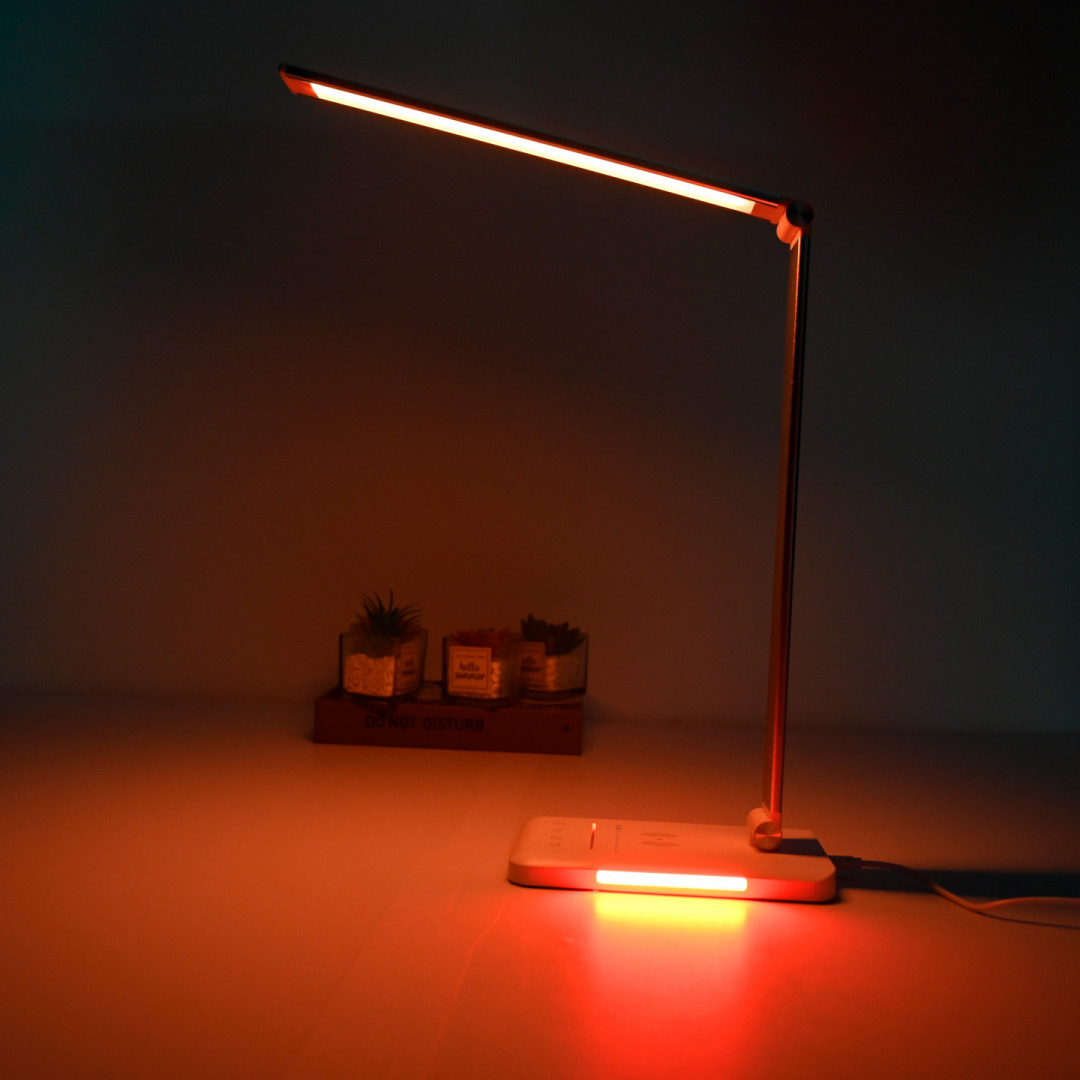 LED stolní lampa bez modré složky LuDream Focus Charge+ White