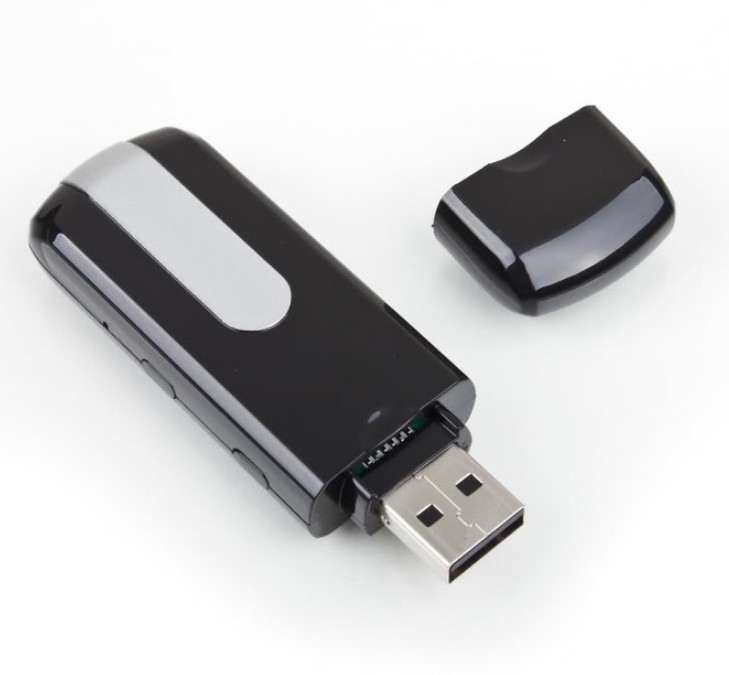Skrytá kamera v USB disku Bentech