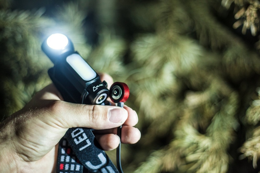 Nabíjecí úhlová čelovka CEL-TEC AL500 COB